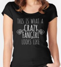 this is what a crazy fangirl looks like (white) Women's Fitted Scoop T-Shirt
