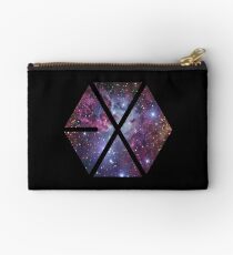 Exo-nebula Täschchen