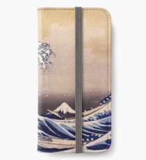 Die große Welle vor Kanagawa von Katsushika Hokusai (um 1830-1833) iPhone Flip-Case/Hülle/Skin
