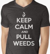 Keep Calm and Pull Weeds Gardening T Shirt Men's V-Neck T-Shirt