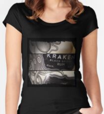 Kraken Women's Fitted Scoop T-Shirt