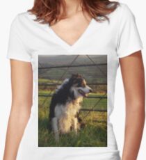 Resolution Women's Fitted V-Neck T-Shirt