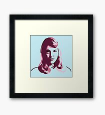 Sylvia Plath Blue Mauve Purple Pink Portrait Gerahmtes Wandbild