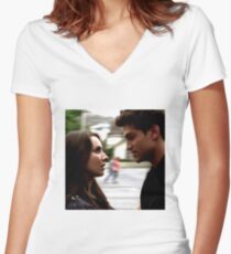 Spoby Women's Fitted V-Neck T-Shirt