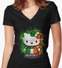 Camiseta entallada de cuello en V Hello Kitty inspiró diseño con arte de acuarela