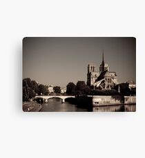 Notre-Dame de Paris Canvas Print