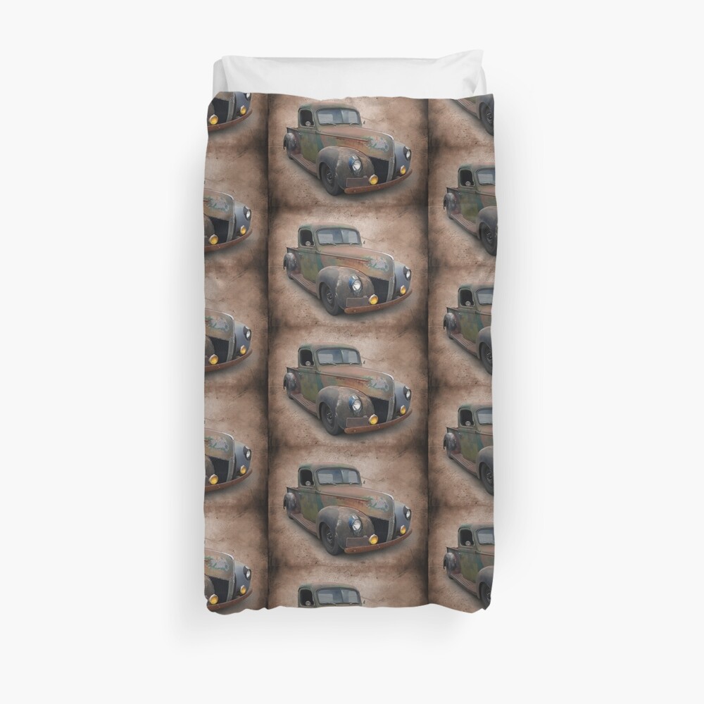 Early 40s Pickup Duvet Cover