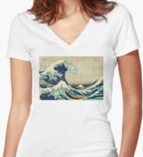 Camiseta entallada de cuello en V Hokusai, la gran ola de Kanagawa, Japón, japonés, bloque de madera, imprimir