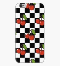 Karierte Kirsche iPhone-Hülle & Cover