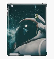 Vinilo o funda para iPad Mundos desconocidos