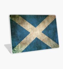 Alte und abgenutzte beunruhigte Weinlese-Flagge von Schottland Laptop Folie