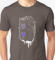 YASHICA Mat 124 G Unisex T-Shirt