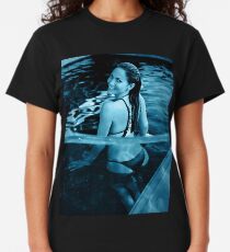 Jennifer Lopez Classic T-Shirt