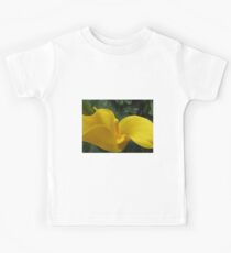 Golden Calla Lily - Macro Untouched Kids Tee
