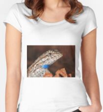 Fence Lizard Women's Fitted Scoop T-Shirt