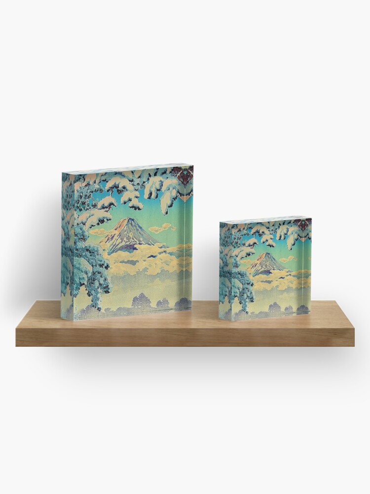Alternate view of Kehiin in the Snow Acrylic Block