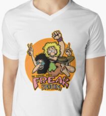 Camiseta de cuello en V Hermanos freak