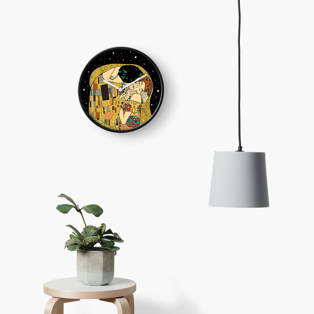 The Kiss Clock
