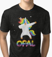 Opal tupft Einhorn-Regenbogenfarben - spezielles personalisiertes Geschenk für Opal Vintage T-Shirt