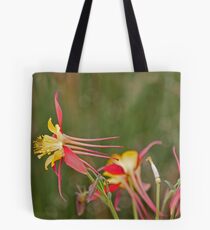 Flower to the left Tote Bag