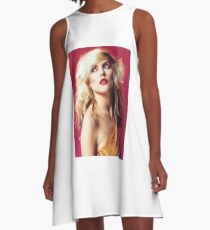 Debbie Harry, Rot A-Linien Kleid
