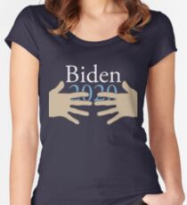 Joe Biden 2020 Wahl Hände an Tailliertes Rundhals-Shirt