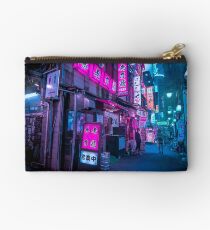 Kleine Straßen von Shinjuku Studio Clutch