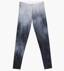 Misty Kiefernwaldlandschaft Leggings