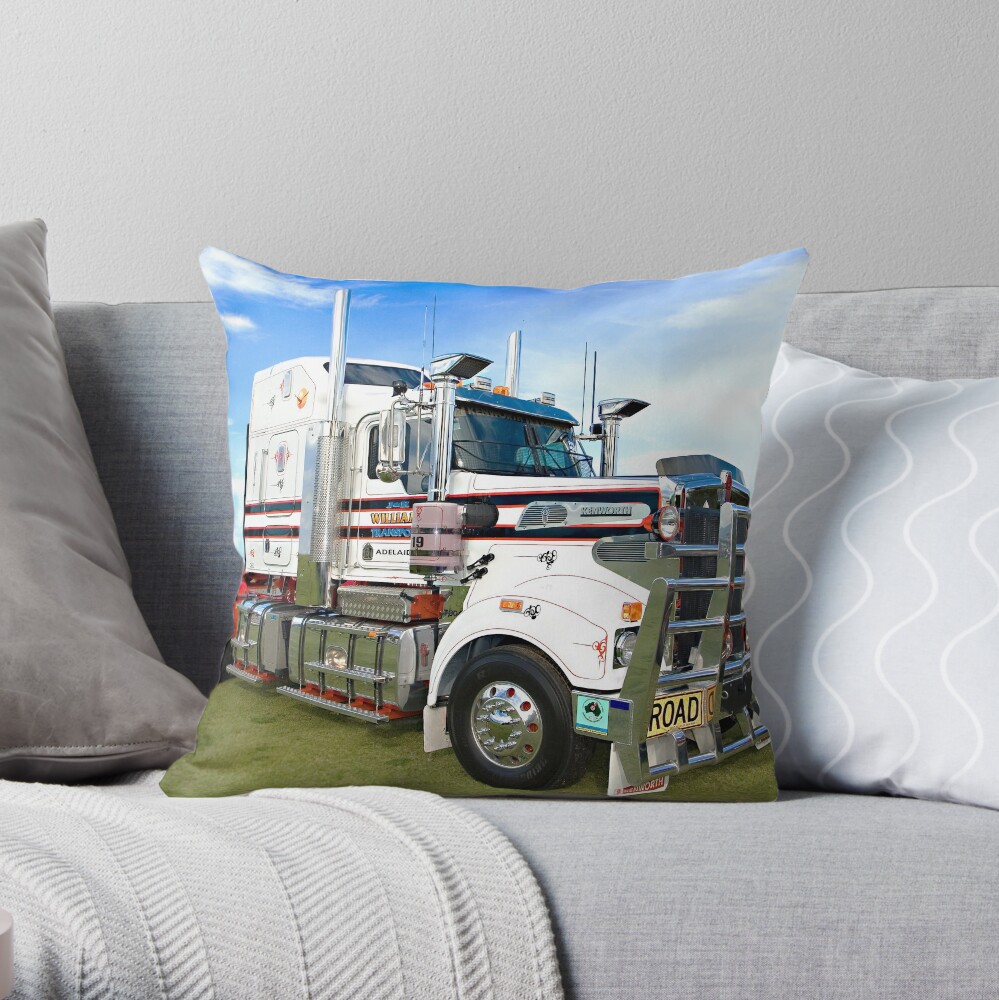 The Mighty Kenworth T904. Throw Pillow