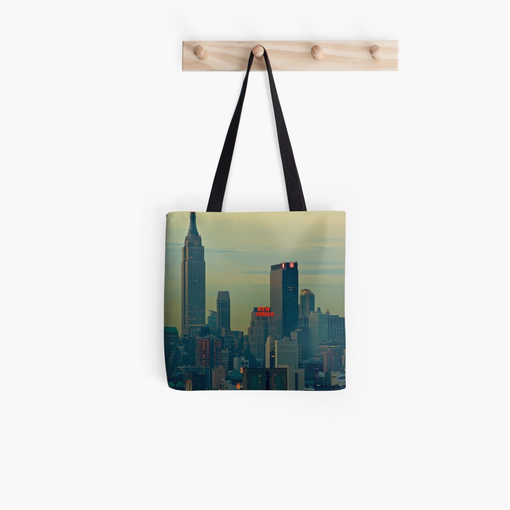 &quot;The New Yorker&quot; Tote Bag by myphototype | Redbubble