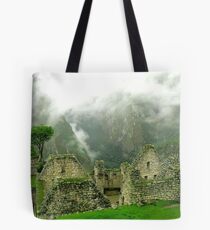 Machu Picchu Místico Tote Bag