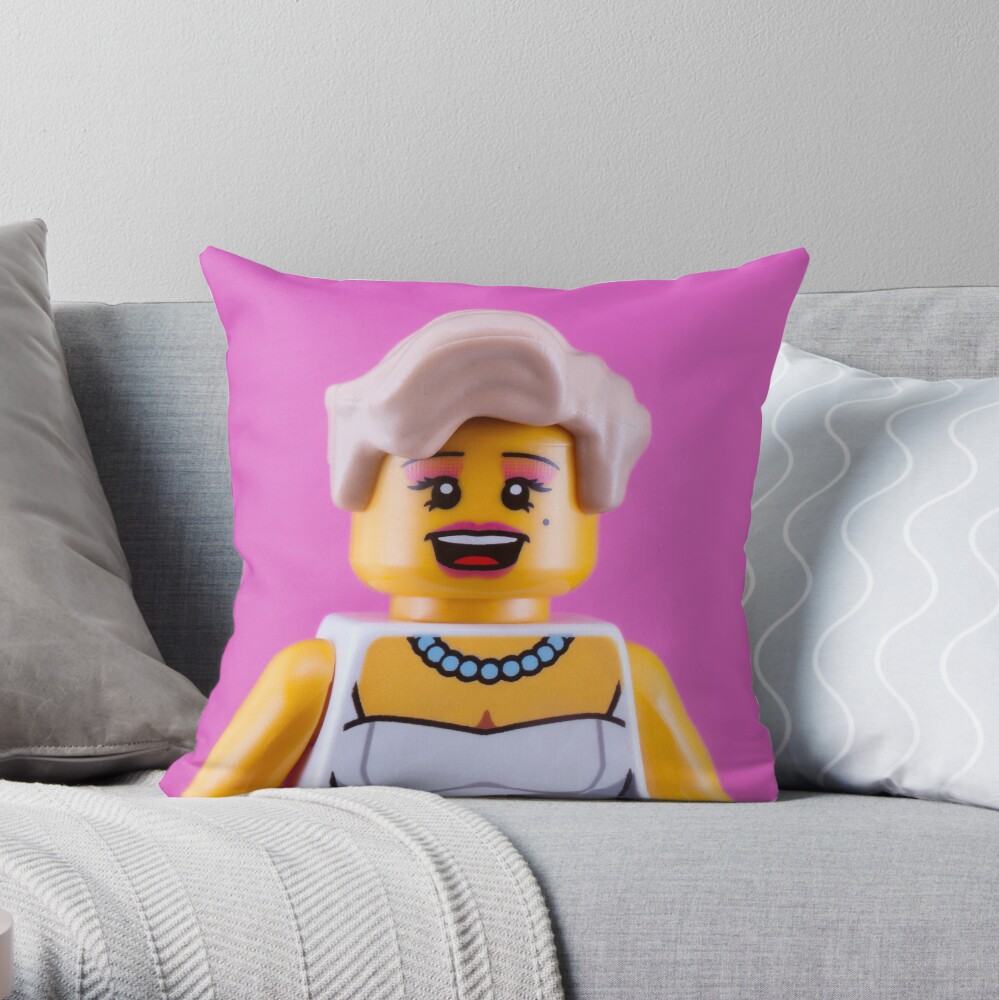 Marilyn Monroe Portrait Throw Pillow