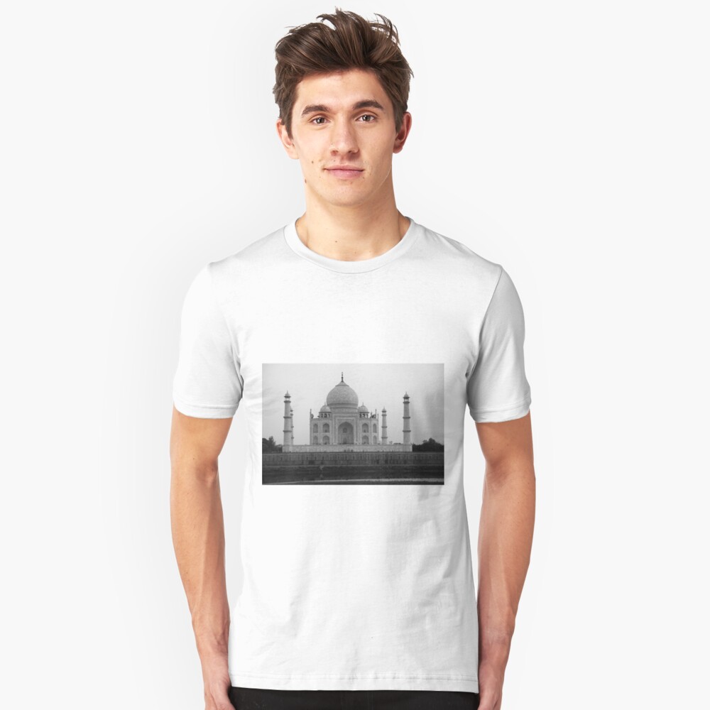 Taj Mahal in black and white Slim Fit T-Shirt