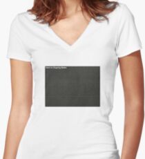 Schaden für laufende Materie Shirt mit V-Ausschnitt