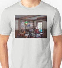 Pharmacist - Pharmacist from the 1880's Unisex T-Shirt