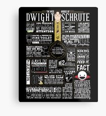 The Wise Words of Dwight Schrute (Dark Tee) Metallbild
