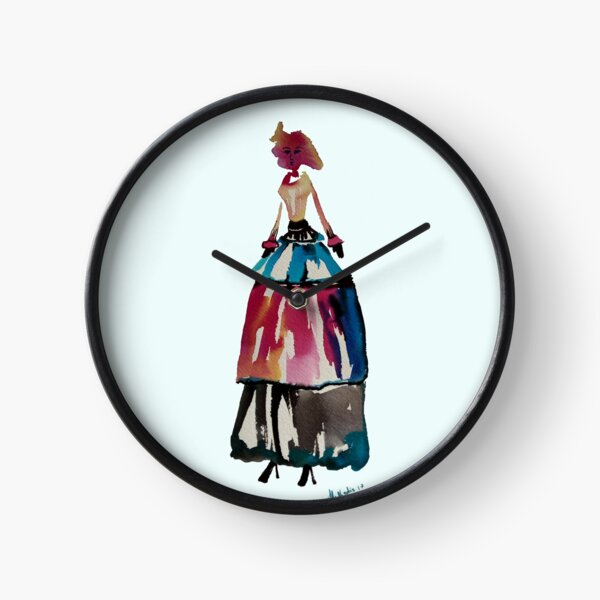 Donna alta rossa Clock