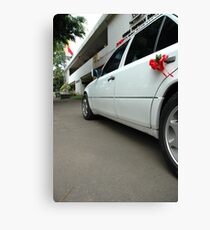 wedding car Canvas Print