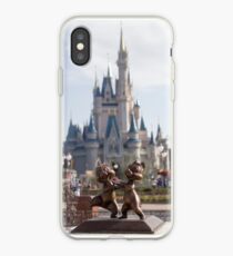 Vinilo o funda para iPhone Chip y Dale en Magic Kingdom