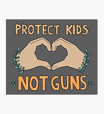 Lámina fotográfica PROTEGER A NIÑOS, NO ARMAS