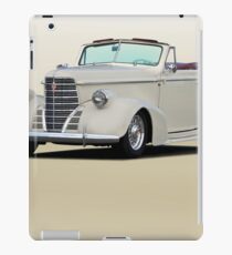 1938 Oldsmobile 8 Convertible Coupe 'Studio' 1 iPad Case/Skin