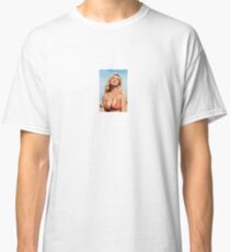 Kate Upton Classic T-Shirt