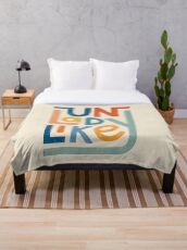 UNLADYLIKE Throw Blanket