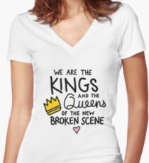 she's kinda hot Women's Fitted V-Neck T-Shirt