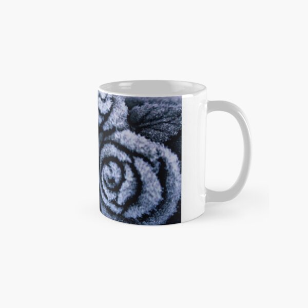 Frosted Roses Classic Mug