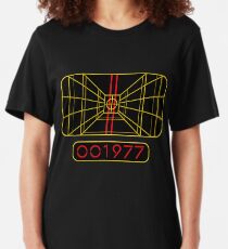 STAY ON TARGET 1977 TARGETING COMPUTER Slim Fit T-Shirt