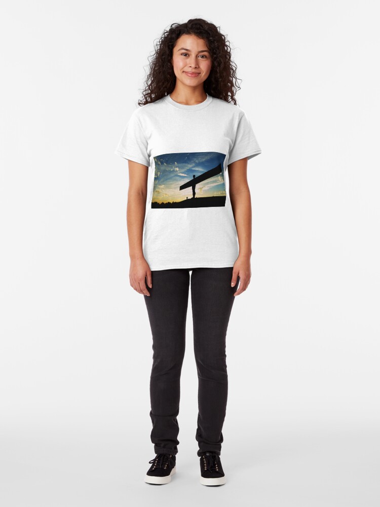 Alternate view of Angel of the North, Sunset, Newcastle-Gateshead Classic T-Shirt