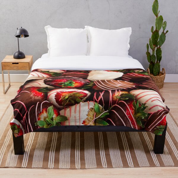 Chocolate Strawberry Decadence! Throw Blanket