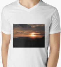 Donegal sunset Men's V-Neck T-Shirt