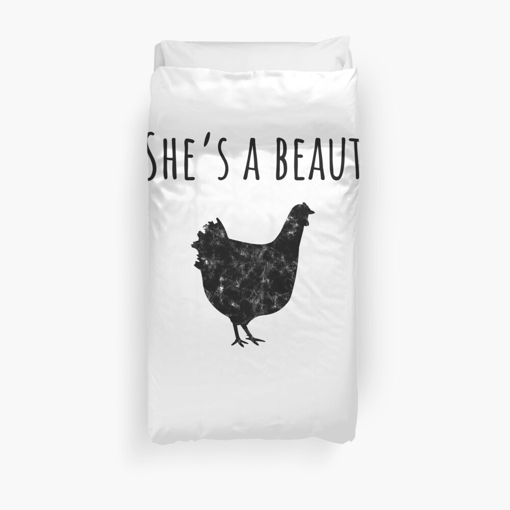 She's A Beaut - Funny Chicken Gift for Chicken Farmers Bettbezug